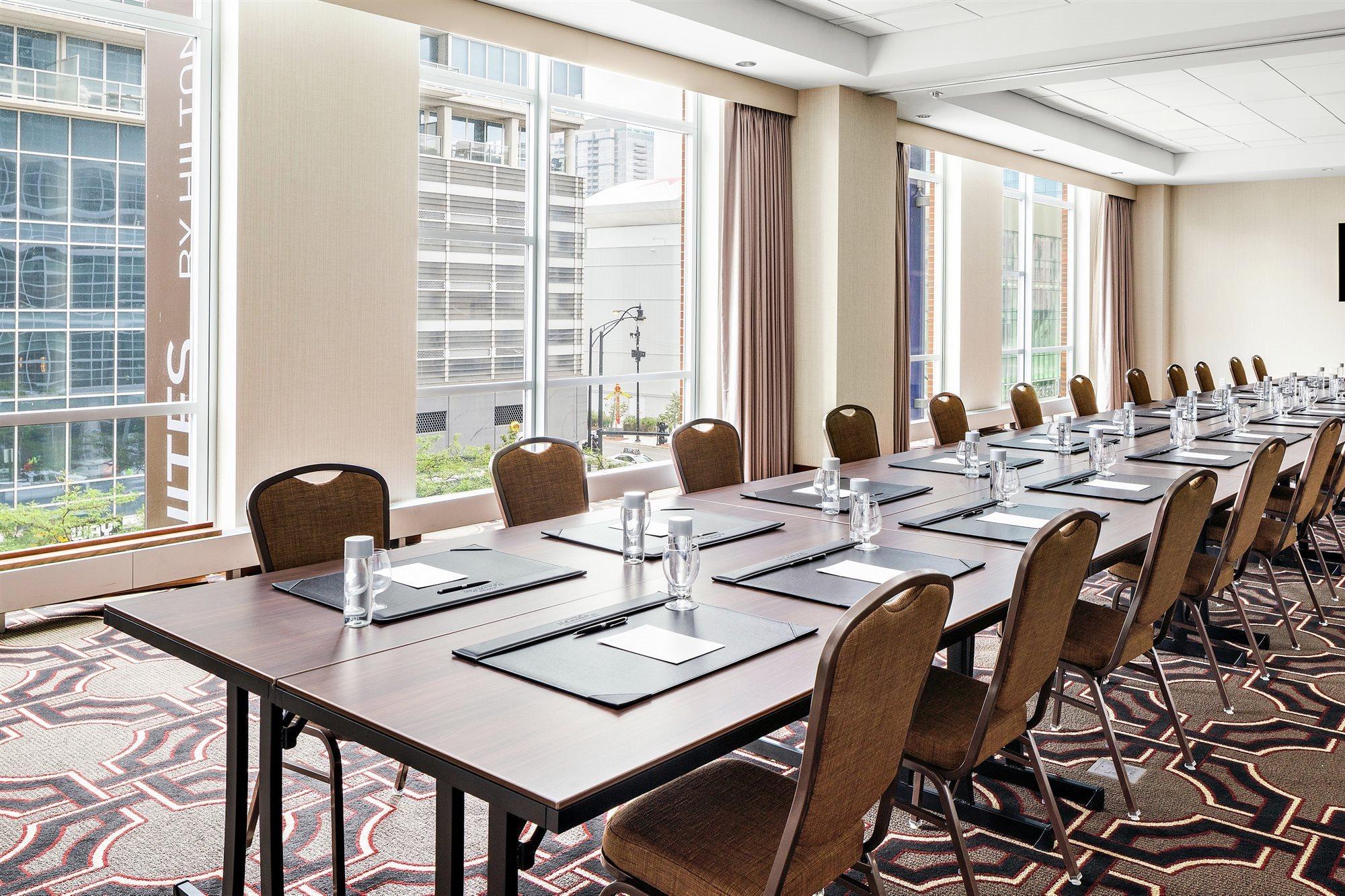 Hampton Inn Chicago Mccormick Place Extérieur photo