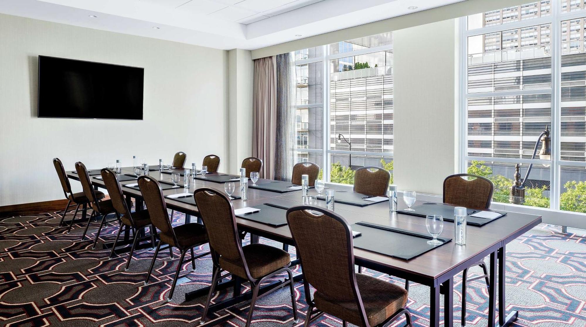 Hampton Inn Chicago Mccormick Place Extérieur photo
