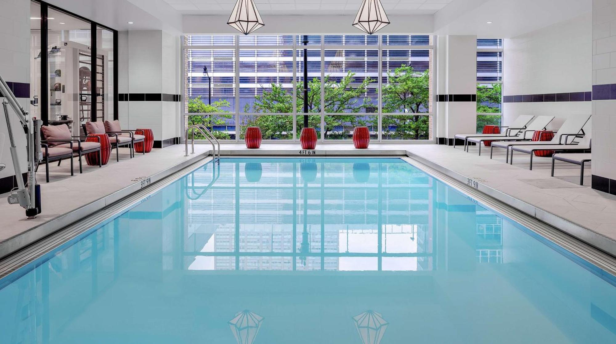 Hampton Inn Chicago Mccormick Place Extérieur photo