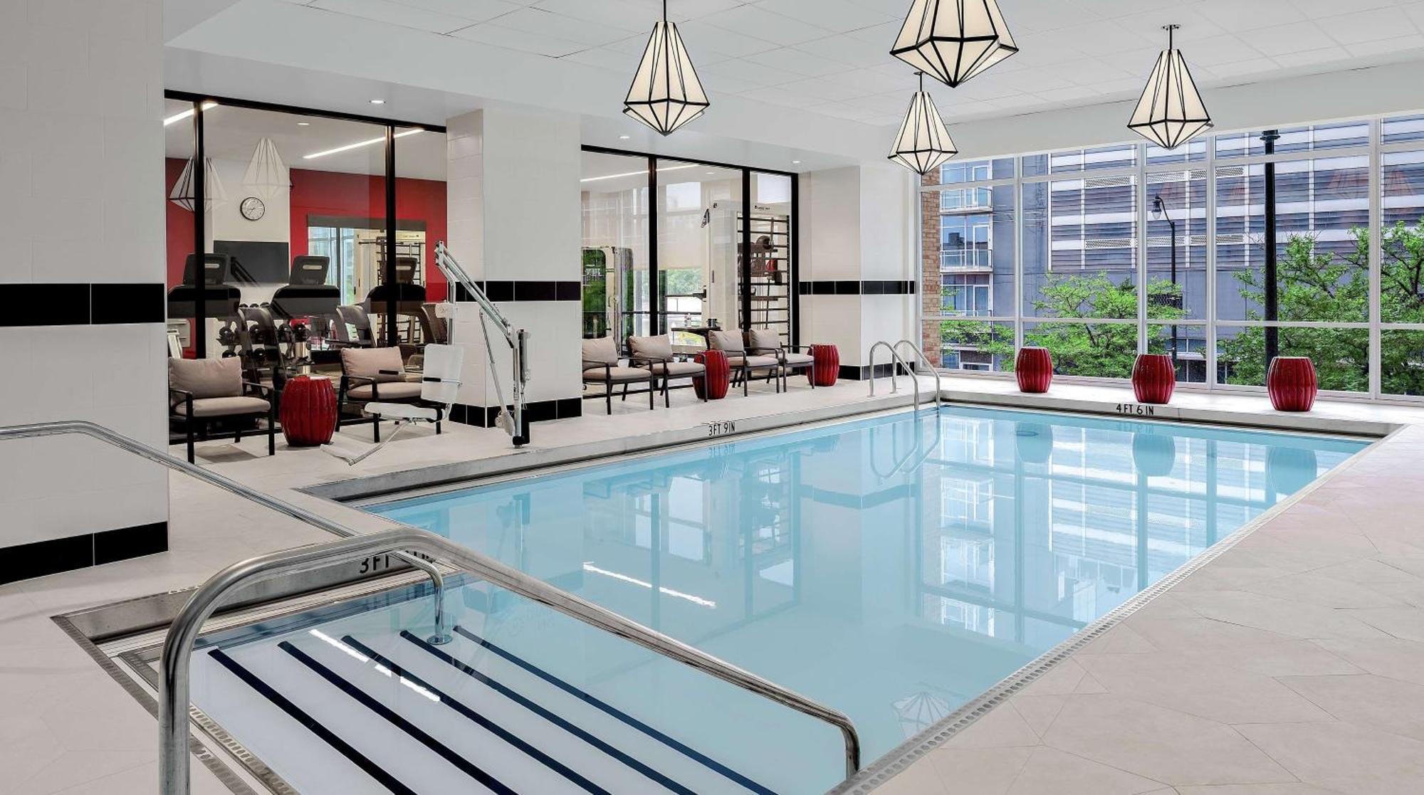 Hampton Inn Chicago Mccormick Place Extérieur photo